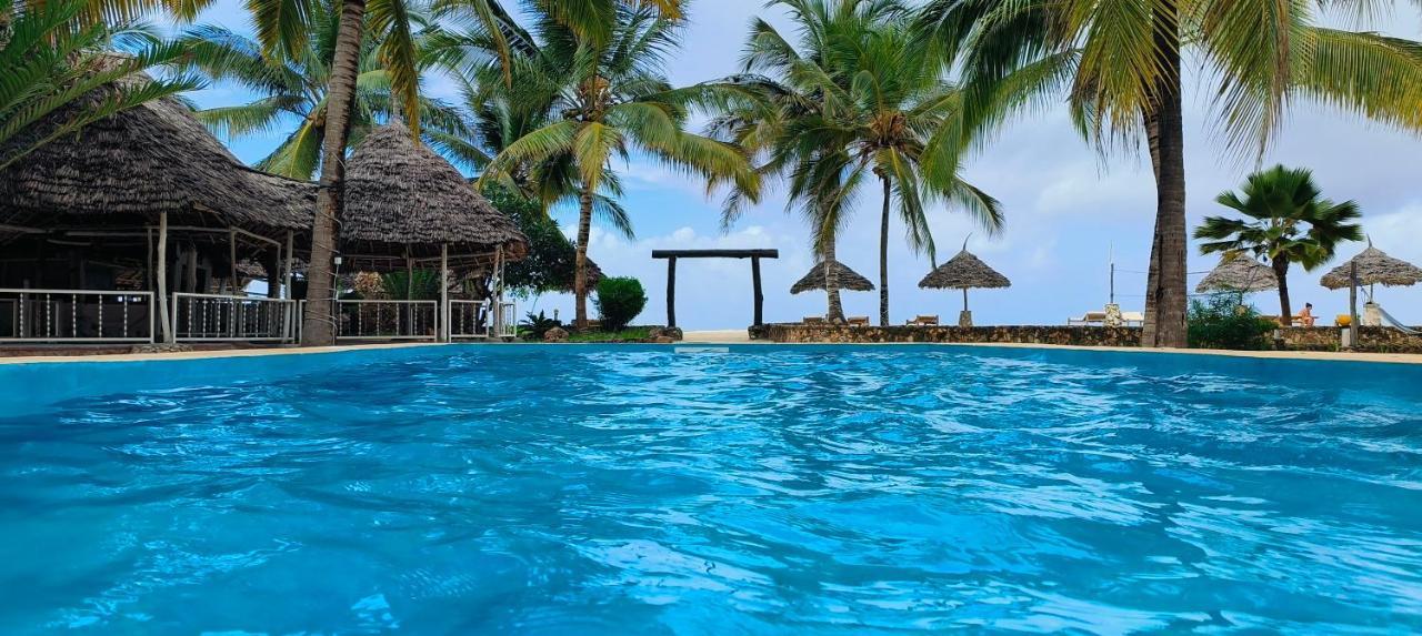 פוואני מצ'אנגני Mambo Ocean Resort מראה חיצוני תמונה