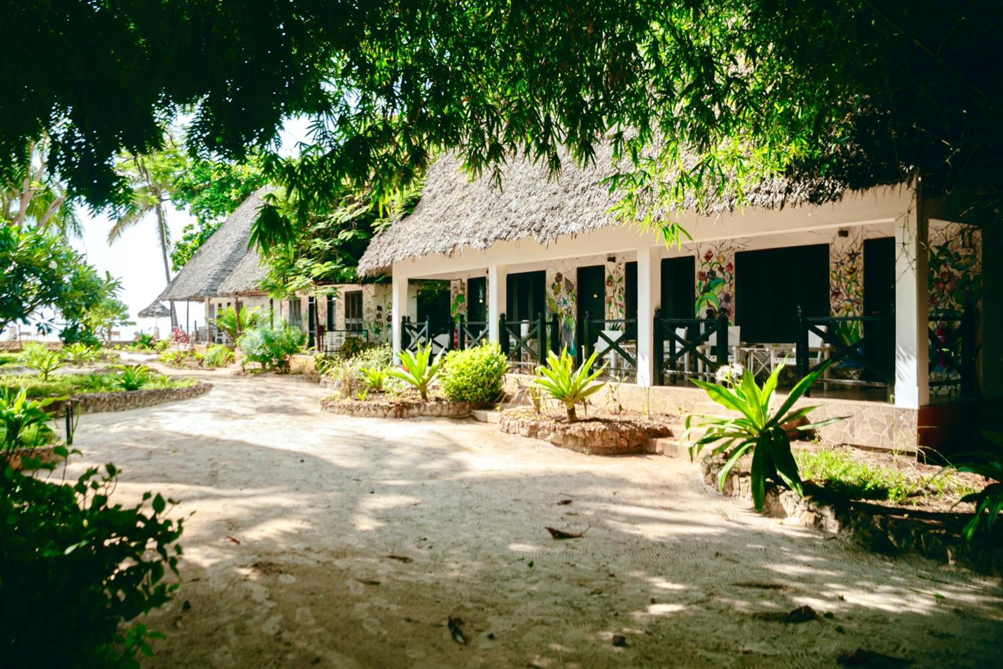 פוואני מצ'אנגני Mambo Ocean Resort מראה חיצוני תמונה