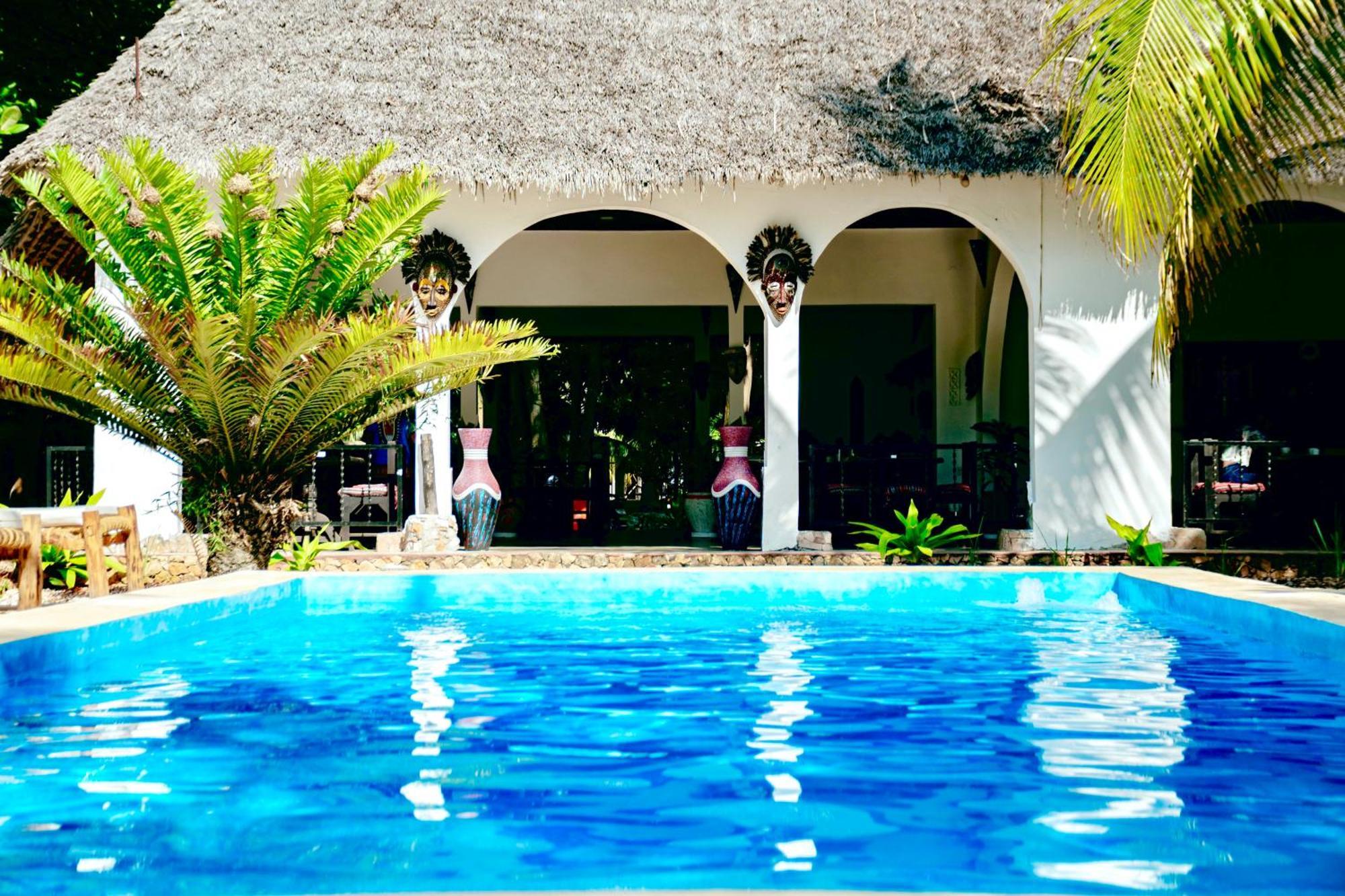 פוואני מצ'אנגני Mambo Ocean Resort מראה חיצוני תמונה