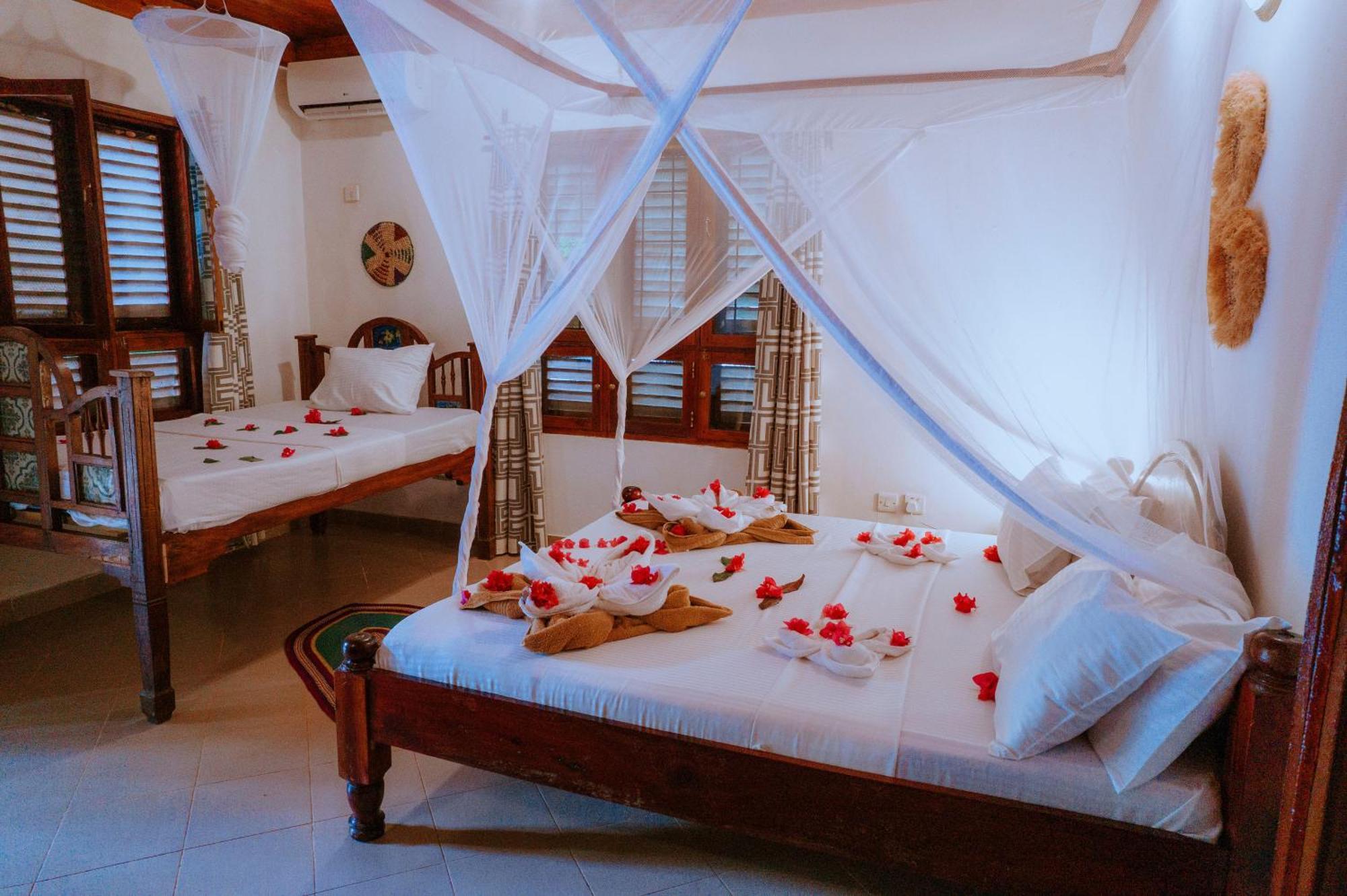 פוואני מצ'אנגני Mambo Ocean Resort מראה חיצוני תמונה