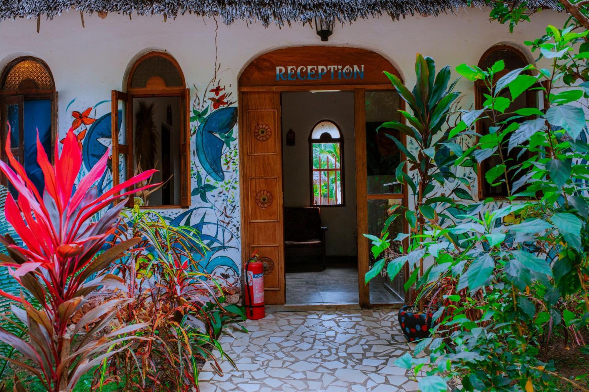 פוואני מצ'אנגני Mambo Ocean Resort מראה חיצוני תמונה