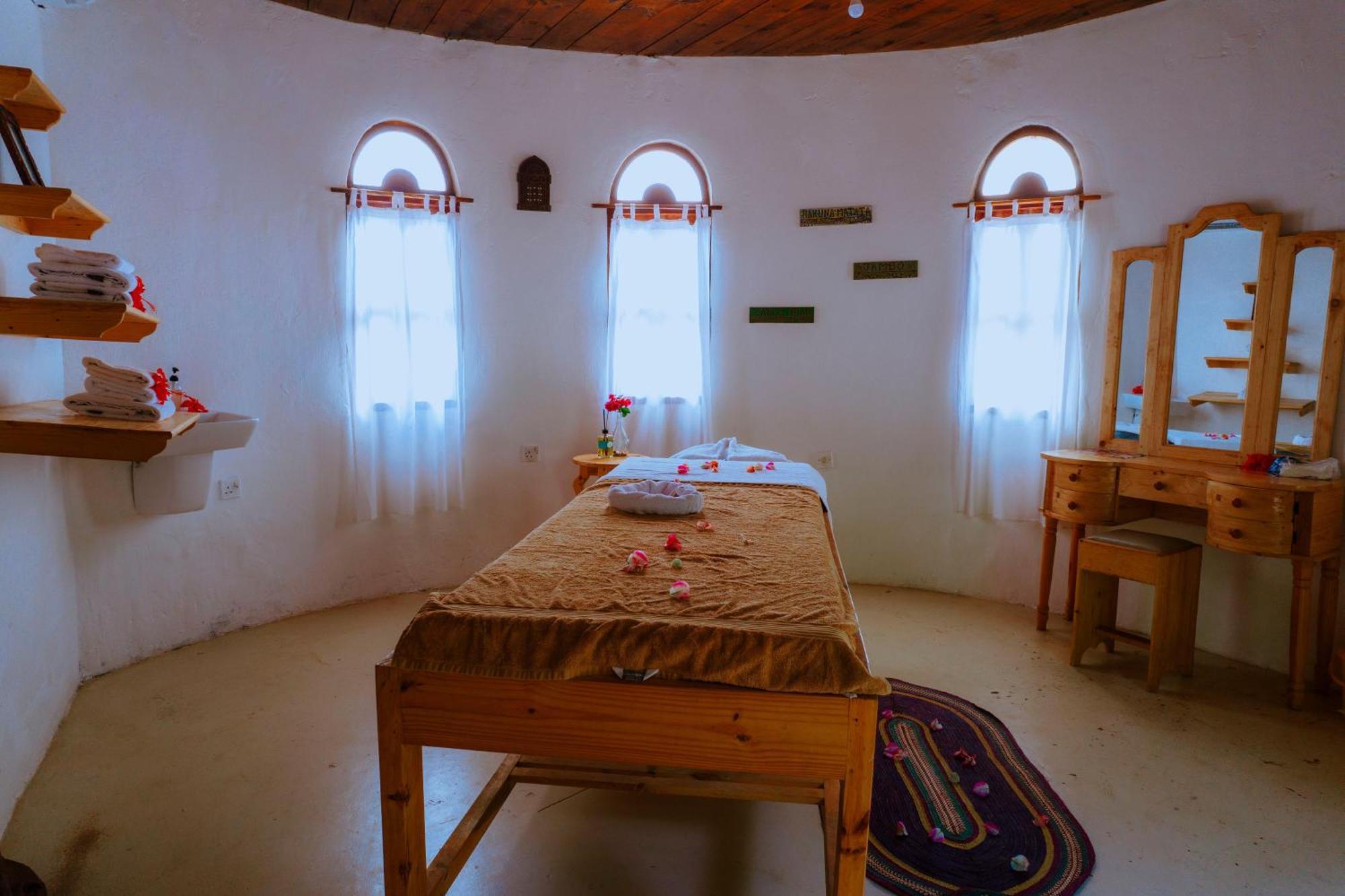 פוואני מצ'אנגני Mambo Ocean Resort מראה חיצוני תמונה