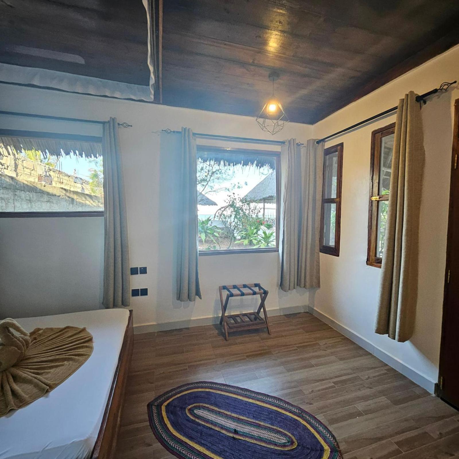 פוואני מצ'אנגני Mambo Ocean Resort מראה חיצוני תמונה